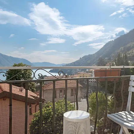 Panoramica In Pensjonat Moltrasio